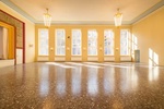 Bild 1 von E34 Alter Stadtsaal
