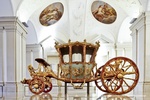 Der Goldene Wagen