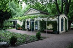 Picture 1 of Nebbiensches Gartenhaus