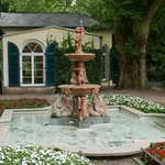 Picture 2 of Nebbiensches Gartenhaus