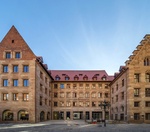 Außenansicht vom Saal
