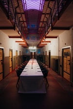 Picture 1 of THE KNAST - Lichthof