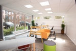 Picture 2 of modern workplace office