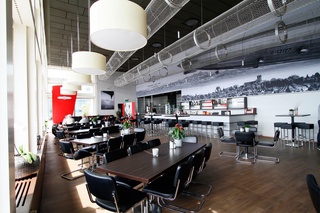 Picture 1 of Zeppelin Hangar Restaurant