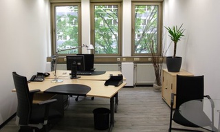 Bild 2 von IHR BÜRO
