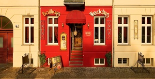 Ballhaus Wedding Front