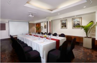 Bild 3 von Tagen und Feiern im The Everest Hotel