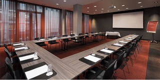 Bild 1 von Adina Apartment Hotel Frankfurt Neue Oper