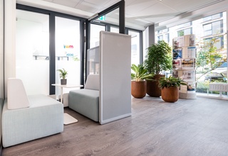 Picture 3 of modern workplace office