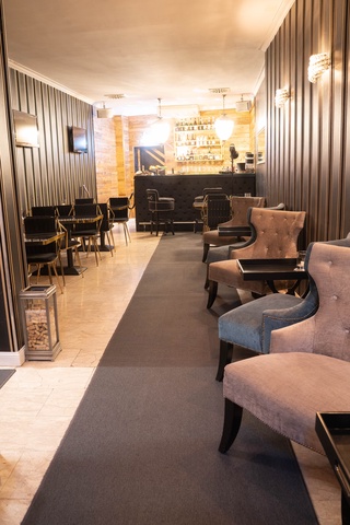 Bild 1 von Lounge