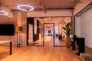 Bild 1 von High End Studio