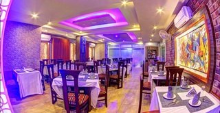 Bild 3 von Tagen und Feiern im HOTEL BLUE BIRD