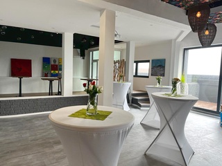Bild 2 von Bermuda Lounge
