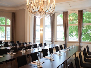 Kaminzimmer