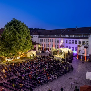 Bild 2 von Karl-Schmidt-Innenhof
