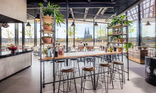Bild 2 von modern event location