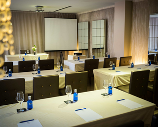 Bild 2 von Tagen und Feiern im Pamplona Catedral Hotel
