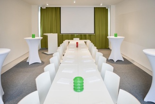 THINK-TANK-9442